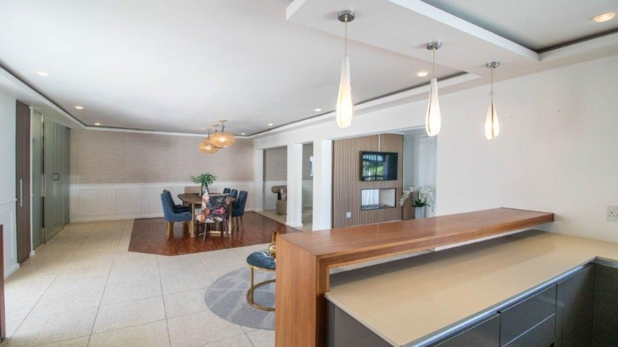 5 Bedroom Property for Sale in Gonubie Eastern Cape